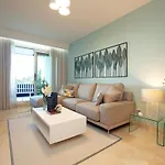 Appartement Modern With Pool